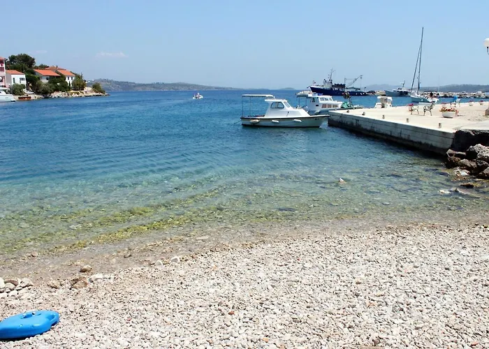 Apartment With A Parking Space Sali, Dugi Otok - 908 Sali
