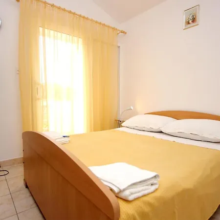 With A Parking Space Sali, Dugi Otok - 908 *