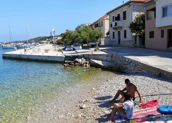 Apartman With A Parking Space Sali, Dugi Otok - 908 Sali